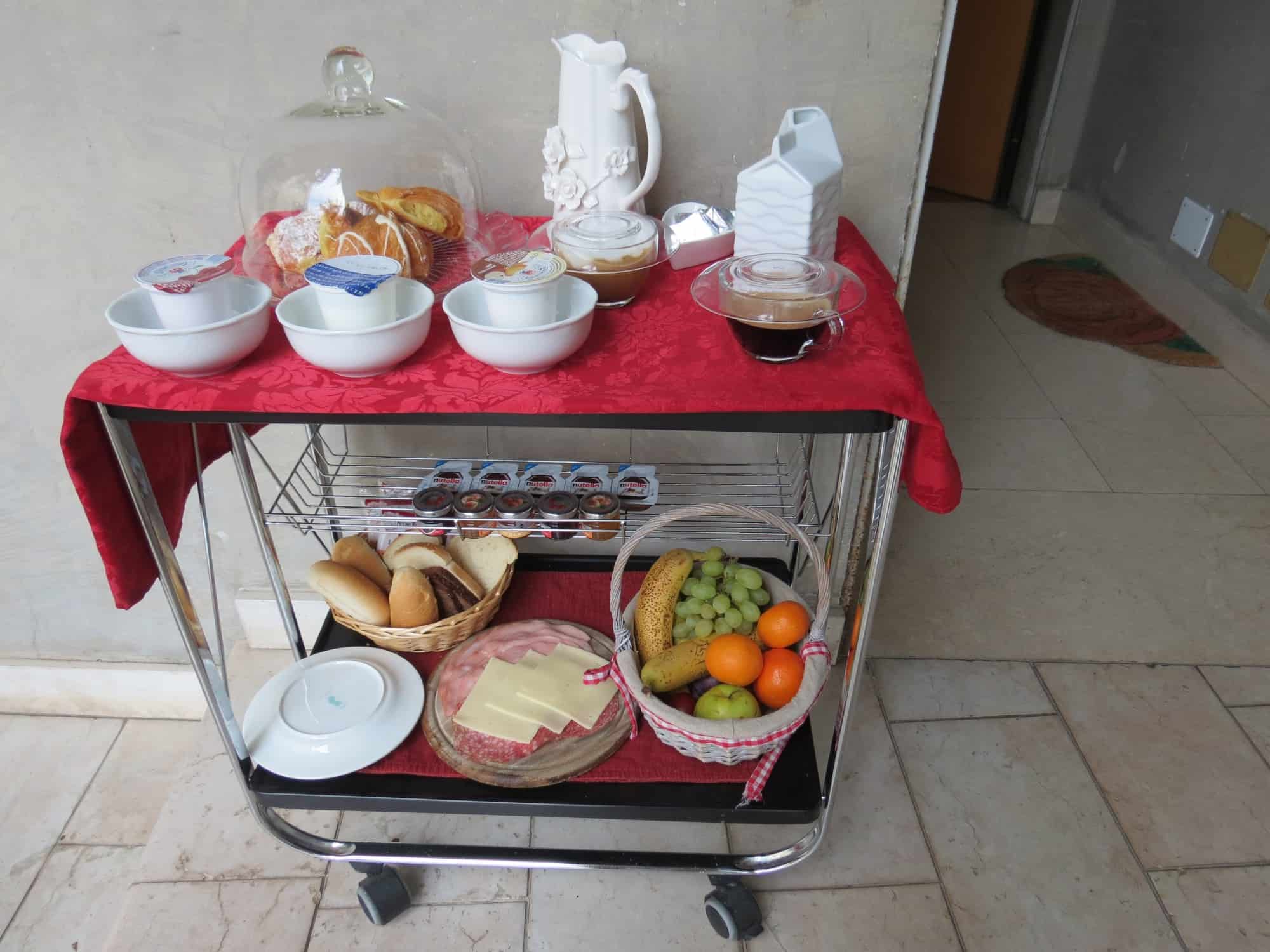 Breakfast at Le Suite di Giulietta, Verona