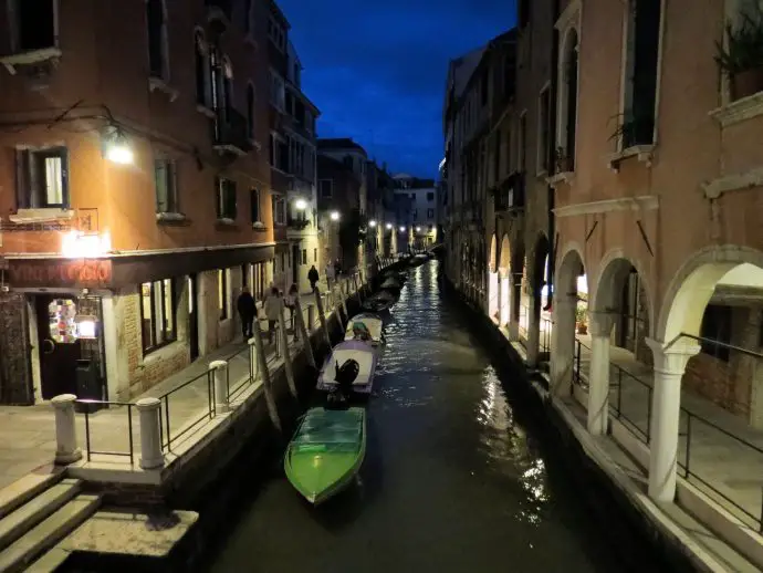 Jewish Ghetto and cicchetti tour with City Wonders, Venice