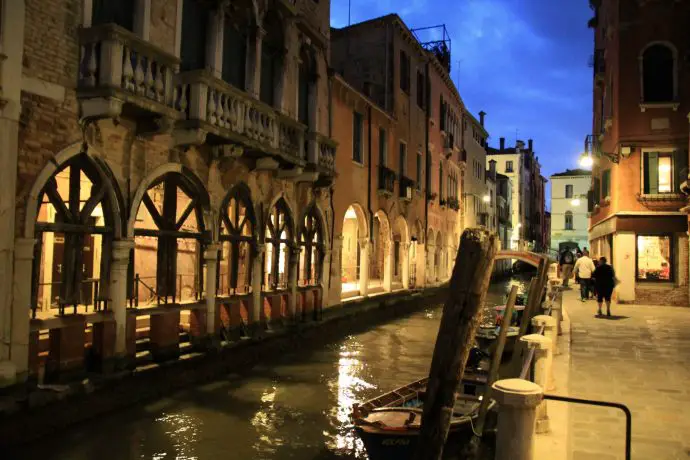 City Wonders Jewish Ghetto and Cicchetti Tour, Venice