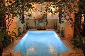 Riad Assakina dipping pool