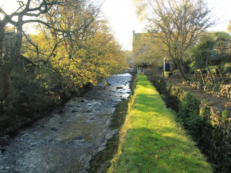 Yorkshire Dales Bed and Breakfast in a Corn Mill Conversant Traveller