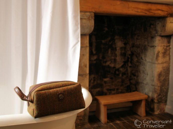 Attavanti - Bonfanti Harris Tweed Italian Leather Wash Bag