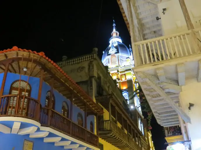 Things to see do in Cartagena de Indias - Cathedral at night