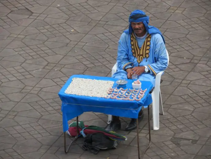 Scams in Marrakech - traditional dentist in Djemaa el Fna