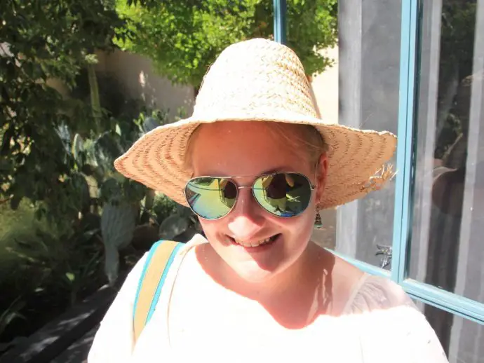 What to wear in Morocco - sunhat - Jardin Secret Marrakech