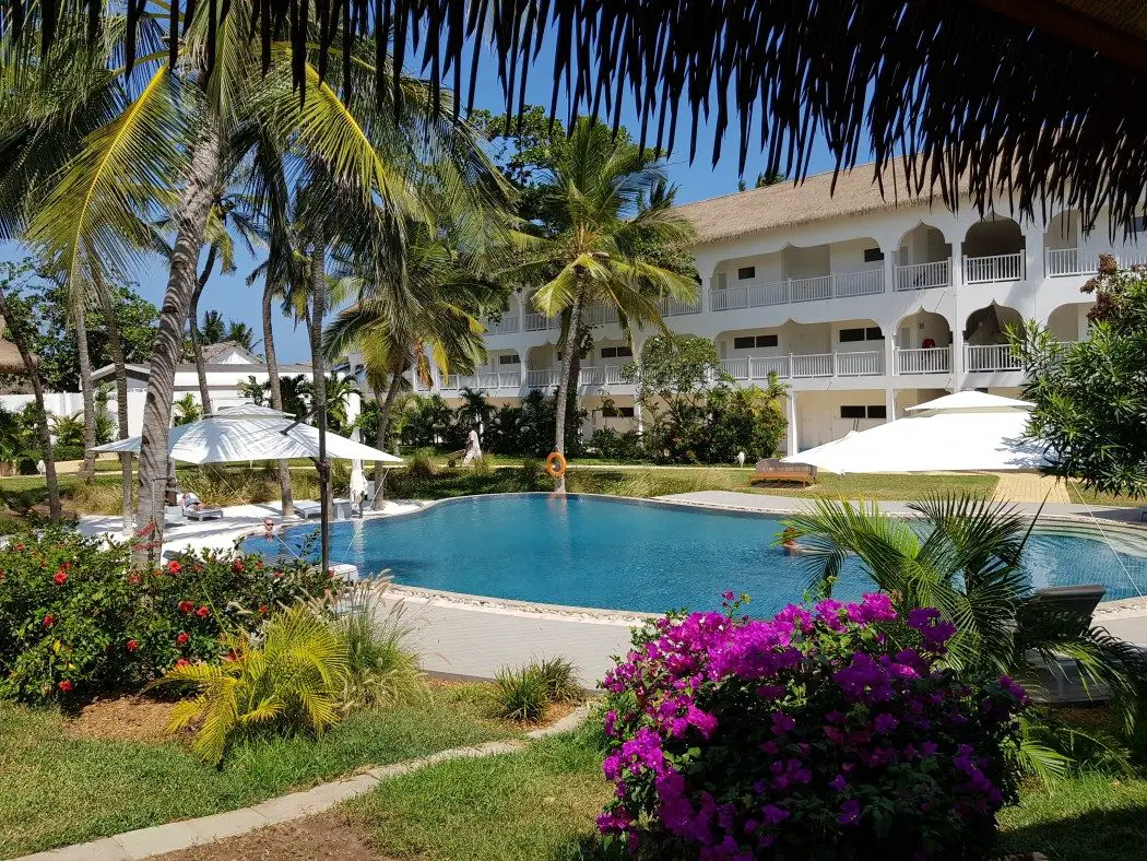 The quiet pool at Hemingways Watamu