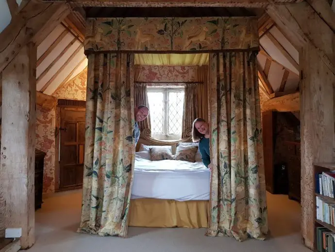 Unique places to stay in Shropshire - Chevaliers Gatehouse Prince Rupert Suite