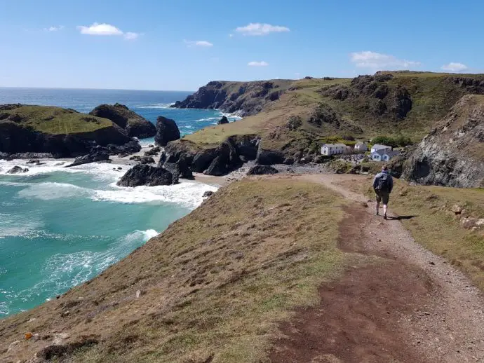 Approach Kynance Cove on the Lizard coast path