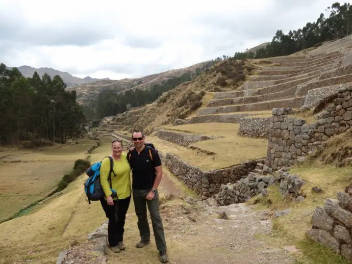 The trailhead of the Chinchero to Urquillos hike