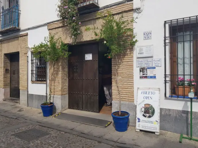 Open patio door in Cordoba on Calle San Basilio