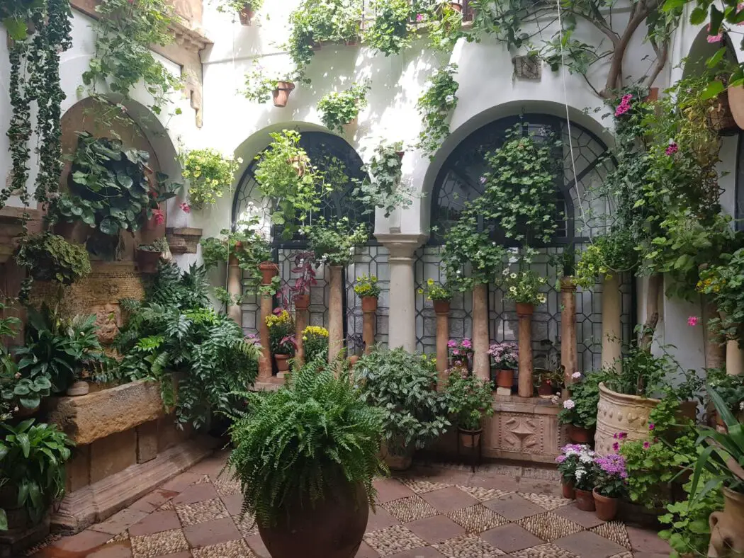 Moorish arches at 20 Calle San Basilio in the Cordoba Patios Festival