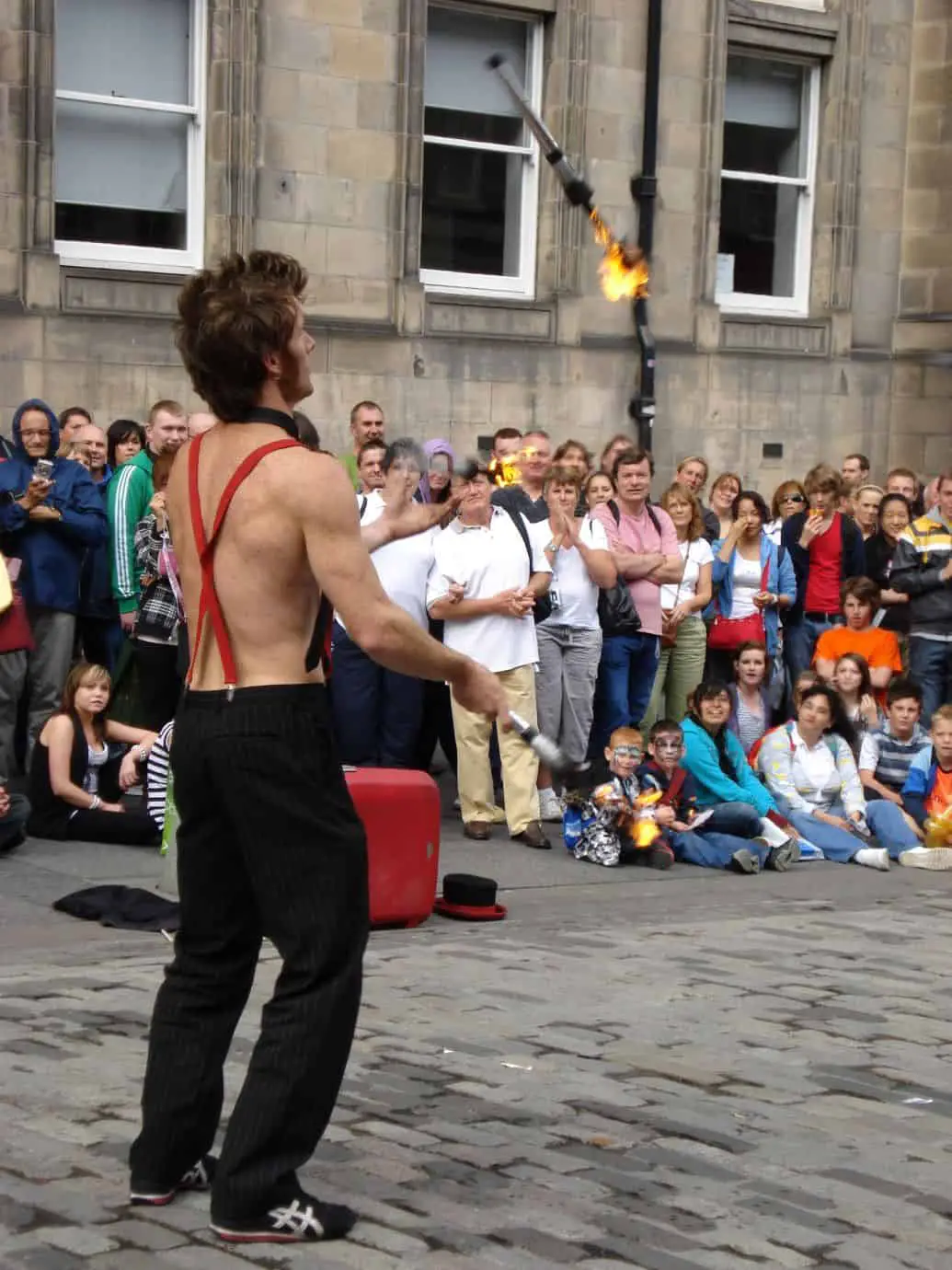 Edinburgh Fringe Festival street entertainment