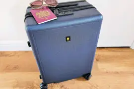 Voyager Carry On Suitcase Review - Level8