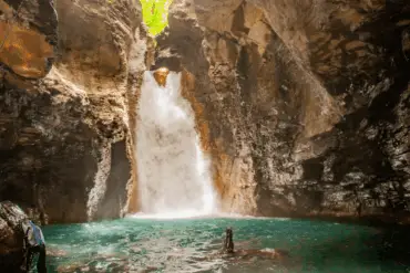 La Leona Waterfall hike - the waterfall