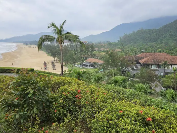 Setting of Banyan Tree Lang Co in Vietnam
